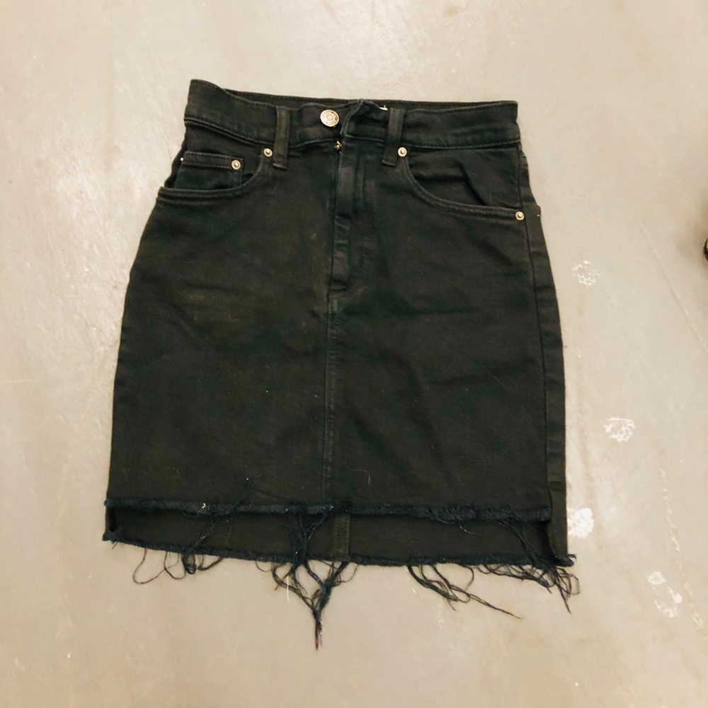 Arizia black denim skirt